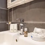Bed & Breakfast 2b