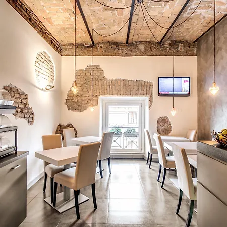Couette-café 2b Rome
