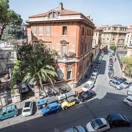 2b 4* Rome